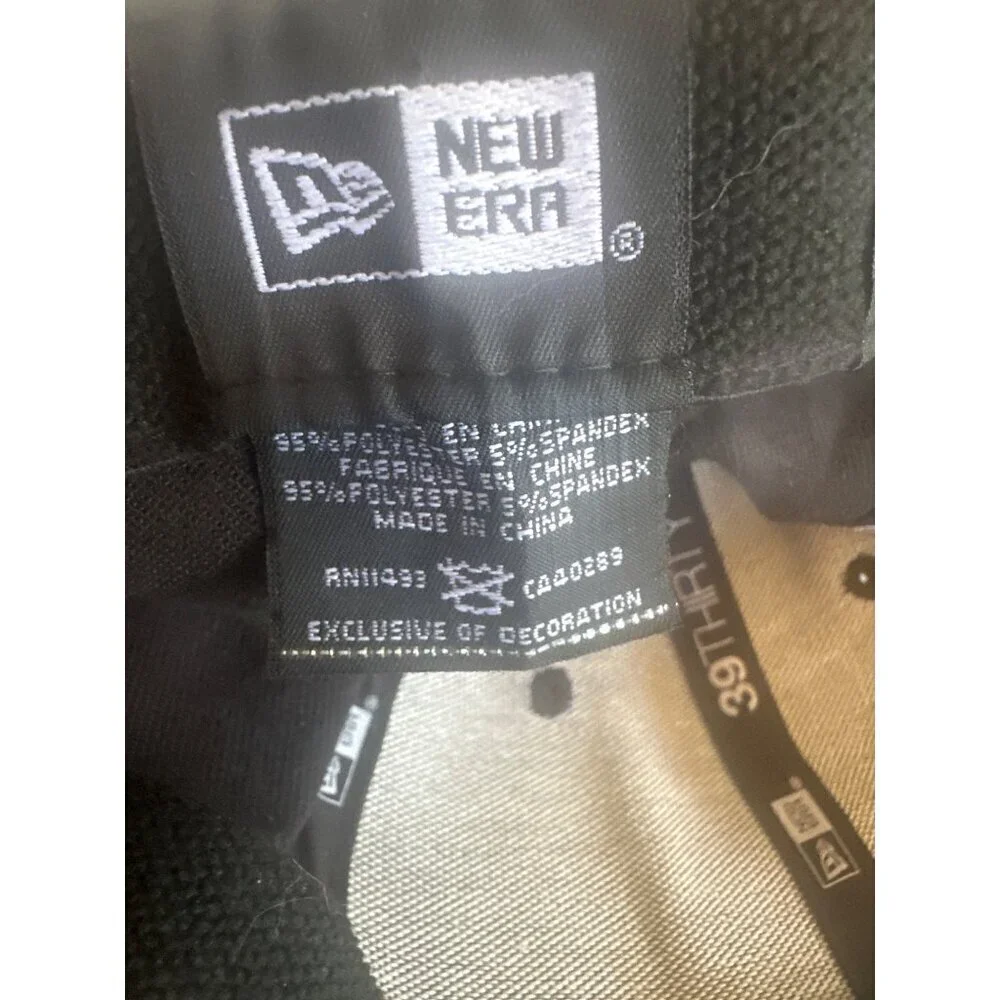 New York Yankees Black on Black Embroidered Logo Stretch Fit Size Small / Medium